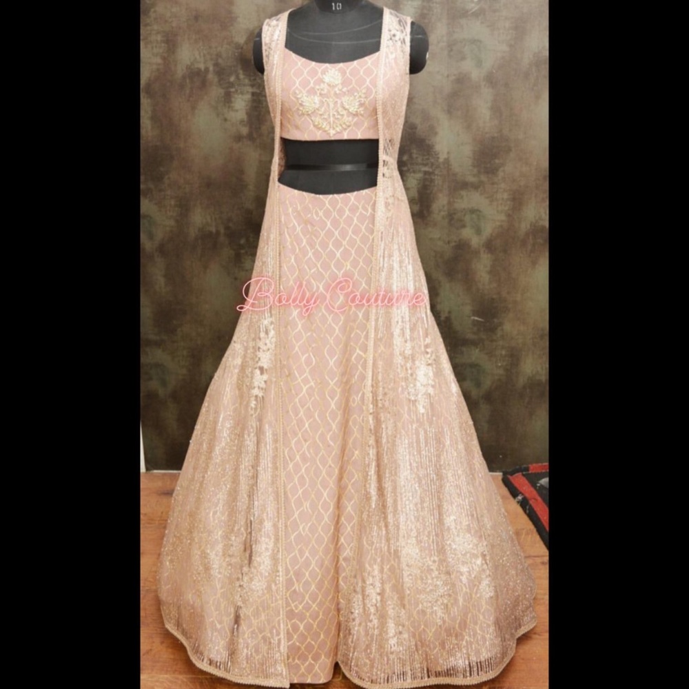 Fully Embroidered & Embellished Lehenga - sz 38